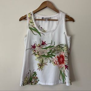 Jennifer Lopez White Floral Sleeveless Tank Top